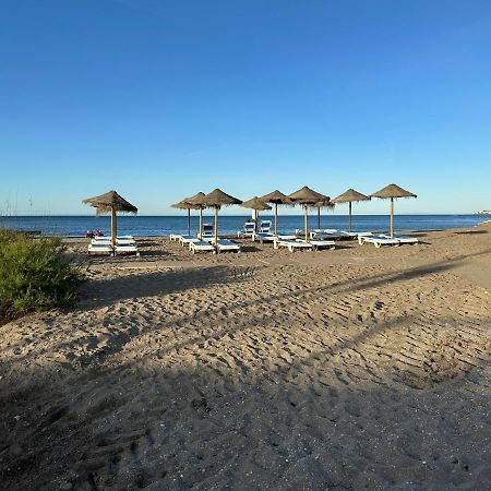 Luxurious Apartment 2 Bedroom 2 Bathroom Near Beach مالقة المظهر الخارجي الصورة