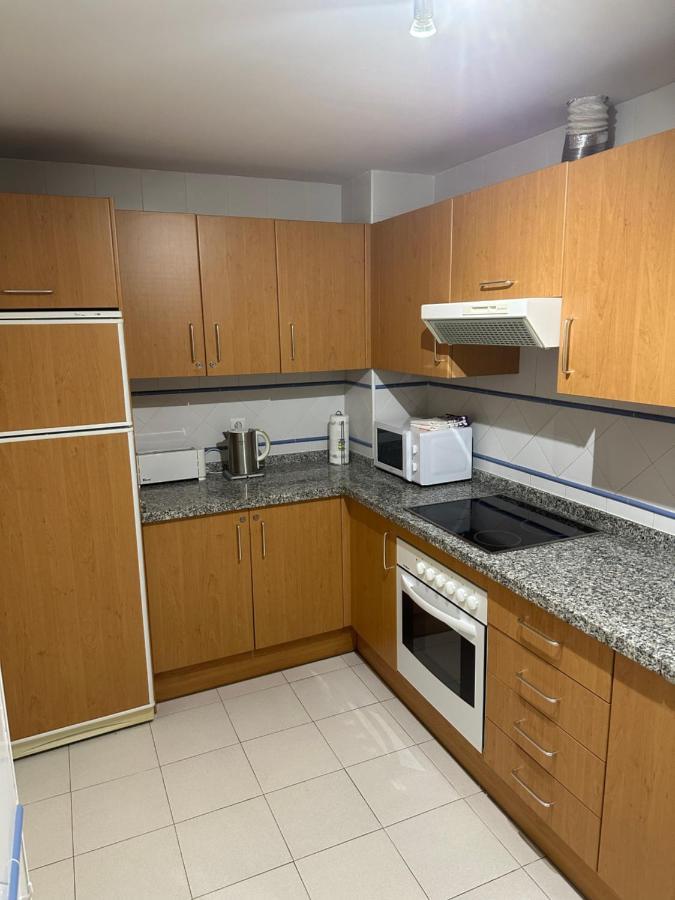 Luxurious Apartment 2 Bedroom 2 Bathroom Near Beach مالقة المظهر الخارجي الصورة
